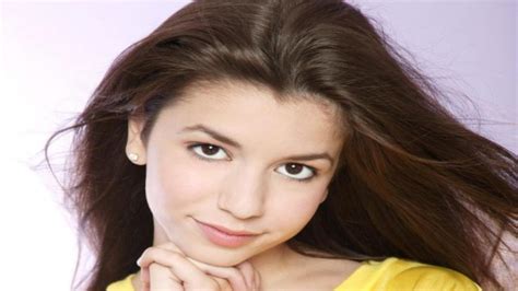 Masiela Lusha: Bio, Height, Weight, Age, Measurements